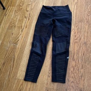 Alo yoga leggings